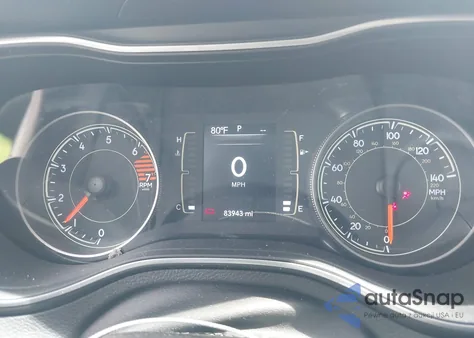 2020 Jeep Cherokee Latitude 4X4 z USA, uszkodzony, nr VIN 1C4PJMCB3LD582172